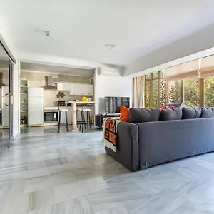 Centro Sacio I , Marbella Spain